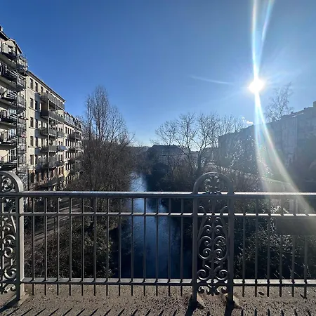 Flussblick Living